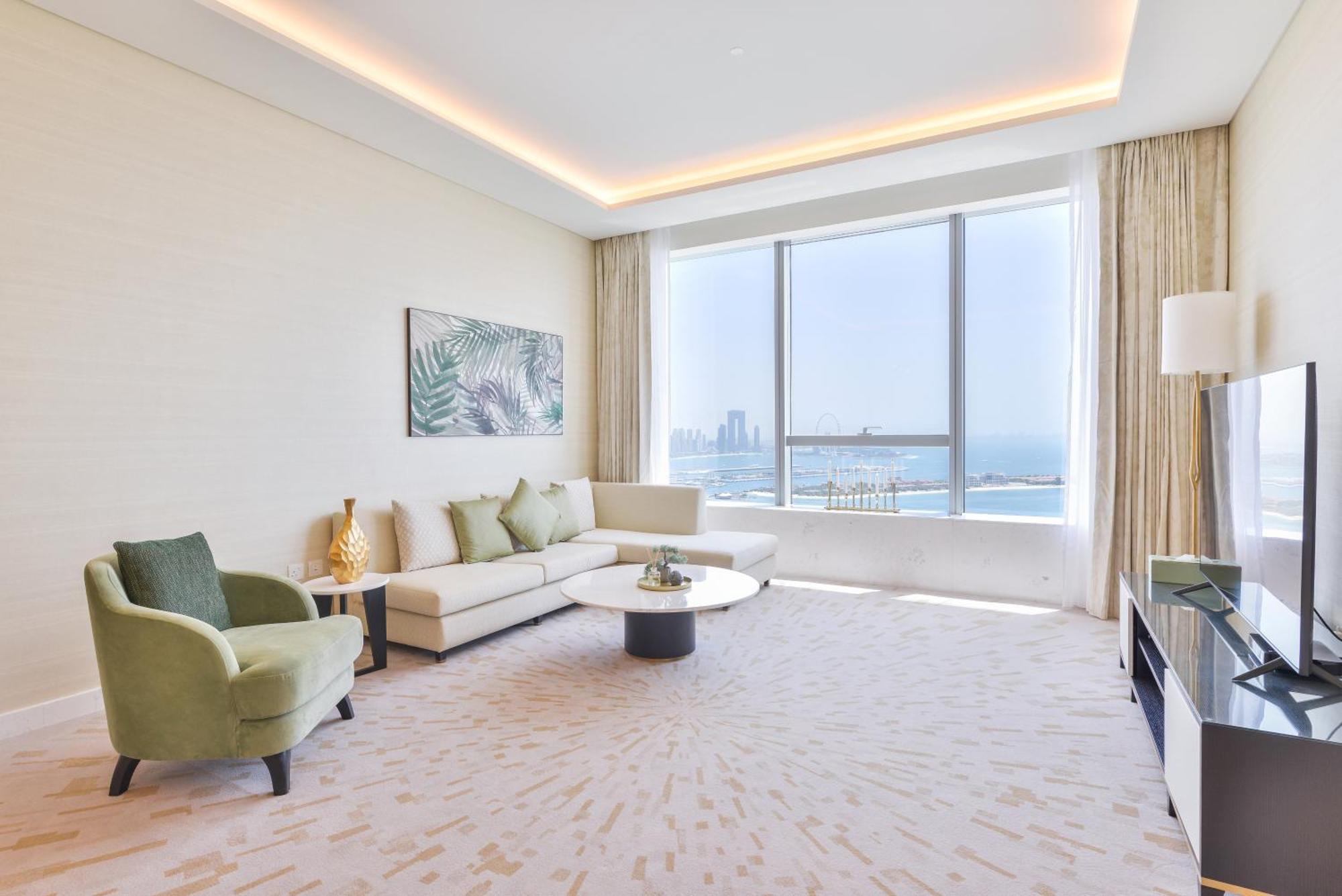Ultra Luxury Palm Tower With Shared Hotel Facilities Dubai Exterior foto