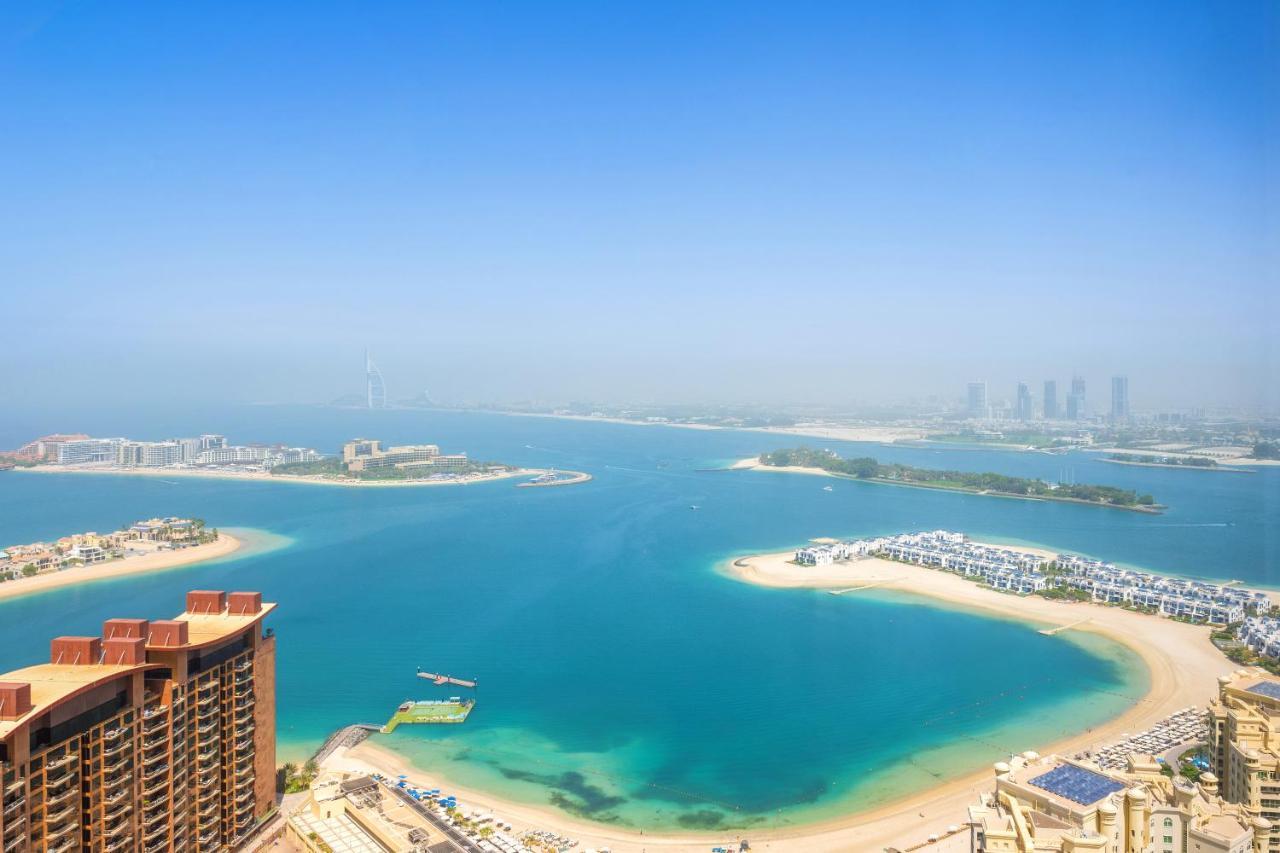 Ultra Luxury Palm Tower With Shared Hotel Facilities Dubai Exterior foto