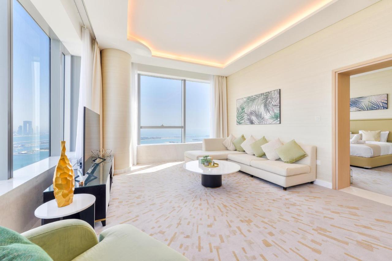 Ultra Luxury Palm Tower With Shared Hotel Facilities Dubai Exterior foto
